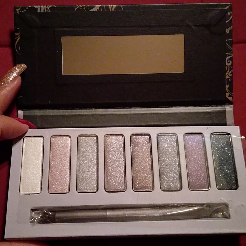 Pure Cosmetics eyeshadow